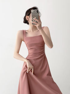 French Waist-Hugging Halter Dress Elegant and High-End