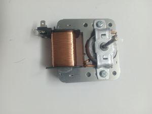 Quạt lò vi sóng 2 chân