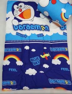 ที่นอนอนุบาล แบบสายสะพายมีหมอนในตัว ขนาดมาตรฐาน ใยหนาสามชั้น