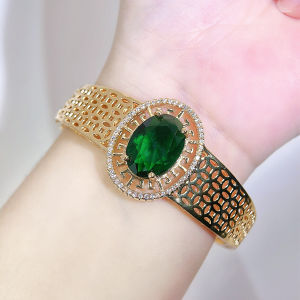 SEQUITO High Quality Lady Jewelry Pave Setting Red Oval AAAAA Zirconia Copper Coin Shaped Hollow Out Big Bangle Engagement Wrist Accessories B335