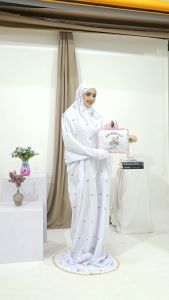 Mukenah Lajuran Santri 2023 Terusan arrobiah bordir sribu bunga katun premium renda bordir