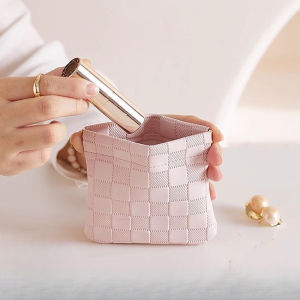 Cosmetic Bag Women2024New High-End Portable Travel Mini Portable Makeup Bag Lipstick Storage Bag Storage Small Bag