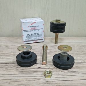1PCS KARET KABIN BODY MOUNTING SUZUKI T120SS PART MOBIL