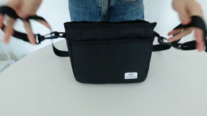 Mens shoulder messenger bag Simple large capacity nylon canvas lightweight carry-on backpack