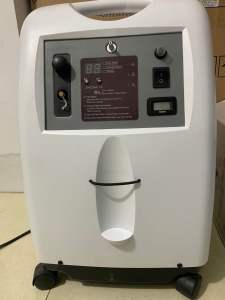 Máy tạo oxy y tế Jumao 5 lít JMC5A NI (Máy trưng bày ) - Bảo hành 6 tháng