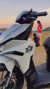 Star Sticker for Motorcycle Waterproof Stickers Honda Click Stars Motor Decals Design Vinyl Car Decal AA