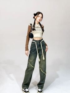 Celana Jeans Panjang Wanita & Korean Jeans Terbaru 2024