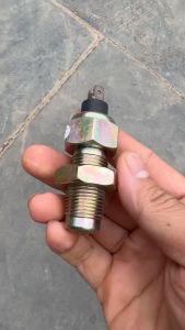 Núm báo vòng tua xe ô tô 153 ngắn ren 175 lắp cho các loại xe ô tô phổ biến