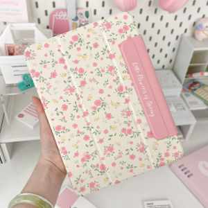 RBP Tri-พับไร้ขอบทาสีน่ารักการ์ตูนเคสiPadสำหรับiPad Air 6 2024 M2 Air 5 Air 4 10.9 กรณีiPad Pro 11 12.9 13 inch 2020 2021 2022 2018 iPad เคสไอแพด gen9 10.2 Mini 6 8.3 หัวเข็มขัดดูดปากกาบางเฉียบแบบพกพาพลิก กรณี