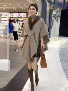 Wool Overcoat Winter Loose Woolen Cardigan New Arrival with Fur Collar Shawl Cape Fall and Winter Temperament Woolen Coat Women