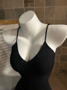 Bigmama Knitted Slim Fit Vest Strapless Elastic Stripe Pure Desire V-Neck Knitted Tank Top Base Shirt Womens Fashion Summer