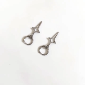 Anting Titanium Silver Starboy Model Hiphop Aksesoris Pria Dan Wanita Antikarat Earrings Terlaris