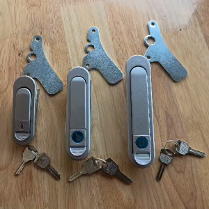 Khóa cửa tủ điện AB301 bền đẹp chống gỉ sét kích thước AB301-1-1 AB301-2-1 AB301-3-1