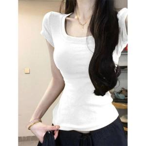 U-Neck Yellow Slim Fit Cropped T-Shirt
