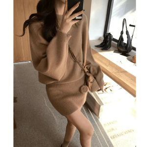 Đầm ngắn nữ dệt kim dài tay cổ tròn dáng chữ A ôm sát