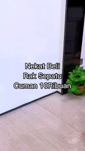 Rak Sepatu Desain Ringkas & Praktis