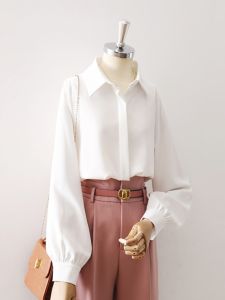 เสื้อเชิ้ตผู้หญิงแขนยาวผ้าชีฟองสีขาว ทรงหลวม สไตล์เกาหลี สำหรับใส่ไปทำงานในฤดูใบไม้ร่วงและฤดูหนาว