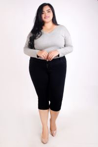 JSK Celana Jeans Pendek Wanita Jumbo 7 8 Terbaru 2023 Muat Bb 120kg Bahan Melar 7702