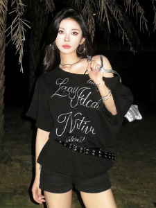 Áo Thun Nữ Tay Ngắn Dáng Rộng in Chữ Màu Đen Mùa Hè Phong Cách Thường Ngày Không Có Thương Hiệu Tay Chéo Thoải Mái Thoáng Khí