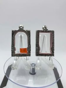 No.(10 หน้าซุ้ม) ตลับพระ กรอบพระสแตนเลสลายไทยหน้าซุ้ม พระสมเด็จ สมเด็จ ขนาดวงใน 2.5*3.8 ซม.  ขนาดที่ใส่สวย 2.2*3.4 ซม.