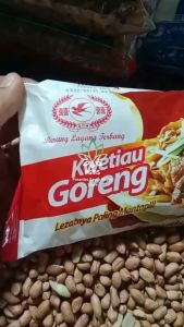 Kwetiau Goreng Cap Burung Layang Terbang 85gr