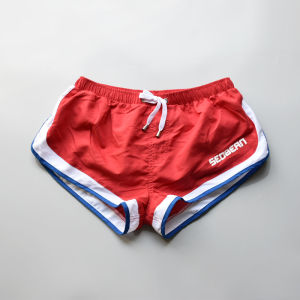 กางเกงขาสั้นกีฬาเอวต่ำเซ็กซี่แห้งเร็วสำหรับผู้ชาย กางเกงวิ่งออกกำลังกายฤดูร้อน กางเกงกีฬาสามส่วน กางเกงกีฬาเอวต่ำสำหรับผู้ชาย