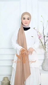 PASHMINA INSTAN MELEYOT INNER MENYATU BELAKANG OVAL ORI AYRIN HIJAB