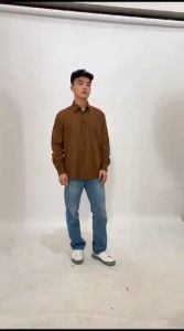 Kemeja Polos Lengan Panjang Pria: Pilihan Tepat untuk Acara Santai & Formal