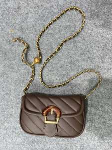 AVERO - JELITA Bag Selempang Wanita Size 18cm x 10cm