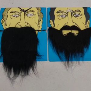 มาสร้างเคราปลอมกับโมเดล Fancy mustache beard for funny party performance
