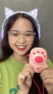 Quạt mini cầm tay - Quạt đeo cổ chân mèo sạc điện không cánh giá rẻ cute - Quạt xe đẩy cho bé