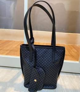 AMIRACO Totebag Popy Leather Motif