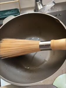 MONZA แปรงขัดกระทะ แปรงขัดกระทะไม้ไผ่ ด้ามไม้ No.Y2240