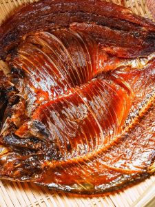 Hand Torn Spicy Hunan Specialty Junshan Sauce Board Fish Extra Hot Flavor Meng Meng Cháng Jun Snack Whole Yueyang Fish Snack