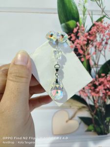 Bros dagu cantik. kristal Swarovski kw grade A