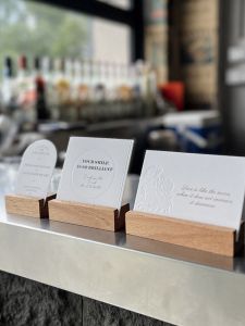 Kệ Đựng Thẻ Gỗ Thật Kệ Để Thẻ Lưu Niệm Kệ Đểảnh Kệ Đựng Thẻ Kệ Để Cao Cấp Cho Văn Phòng Phẩm Và Thiết Bị Giáo Dục