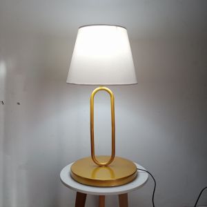 TERBARUU Lampu meja kamar hotel lampu meja tidur lampu meja kamar estetik