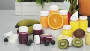 Syntic 8 Pack 2.5 Oz Wide Mouth Juice Shot Bottles with 8 Sealed Press Screw Caps & 4 Airtight Lids! Clear Small Glass Ginger Shot Bottles for Oil Ginger Travel Bottle Reusable and Dishwasher Safe