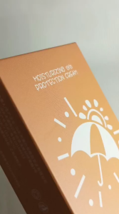 Sunscreen Wajah SPF 50 PA+++ 60ml  SunBlock Tahan 12 Jam Anti UV LA065