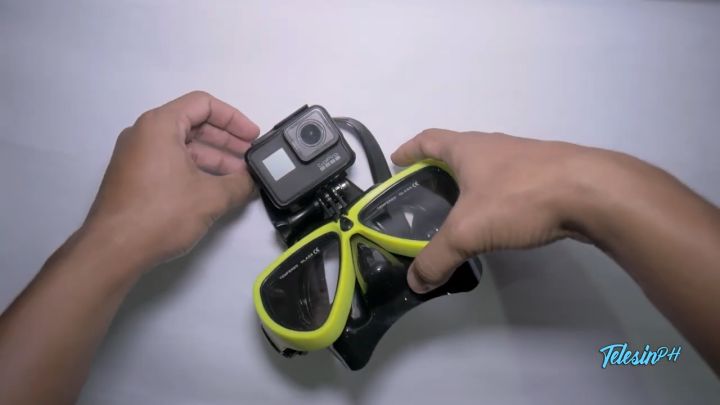 TELESIN Diving Goggle Snorkel Mask with Built-in Mount for Action