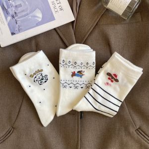 Cute Little Dog Womens Socks Pure Cotton Yarn Mid-Calf Autumn Winter Cartoon Slimming Chunky Socks Sweet Style Combed Cotton