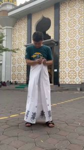 Sarung Batik Motif Balimun: Sarung Santri Laki-laki Terbaru