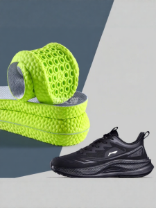 LINGMIAO | Sweat-Absorbing Anti-odor and Antibacterial Soft Sports Cushion Insoles