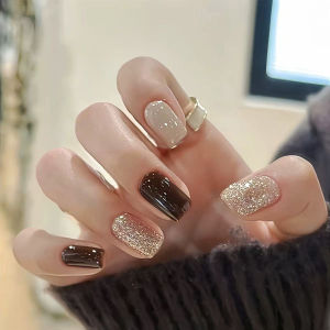 24pcs/set Short square fake nails for women girls Sparkling glitters with nude brown golden glossy nail tips press on false nail
