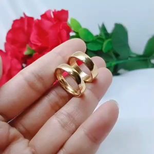 Cincin Titanium Premium Perhiasan Aksesoris Fashion Terlaris Tidak Luntur Dan Tidak Berkarat CT25
