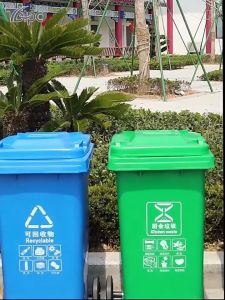 Large outdoor trash 100L /120L plastic rectangular trash can with lid commer Family Usage