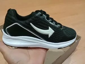 Sepatu Sekolah Anak Laki Laki Perempuan Cewek Cowok Warna Hitam Murah Tali Perekat Rekat Velcro Kecil Tanggung Umur Usia PAUD TK SD SMP SMA Kelas 1 2 3 4 5 6 7 8 9 0 Tahun-KIDZTUBS1536112323