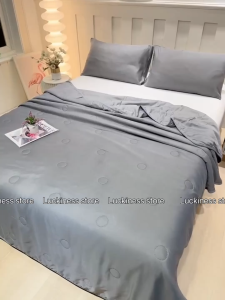 ผ้าห่มไหมน้ำแข็ง พื้นผ้า 5 ฟู 6.5 ฟู ผ้ายฟู 5 ฟู 6.5 ฟู เนียน เย็น ผ้านวมฤดูร้อน สีทึบสองด้าน