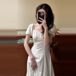 QINWEIYU | Đầm Dài Tay Bồng Cổ Vuông Phong Cách Pháp Phù Hợp Vóc Nhỏ Gọn