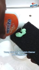 EZCLEAN PORCELAIN & CERAMICS CLEANER PEMBERSIH KERAK PORSELEN UBIN LANTAI KERAMIK KAMAR MANDI TOILET WC KLOSET WASTAFEL PORSELEN